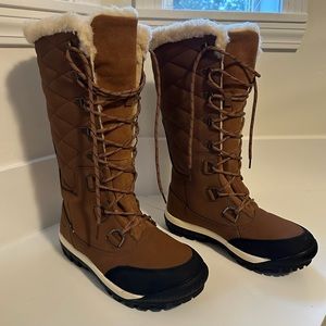 Bearpaw Isabella snow boots